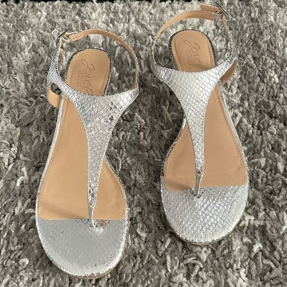 NWOB Badgley Mischka Wedge Sandals - Picture 1 of 8